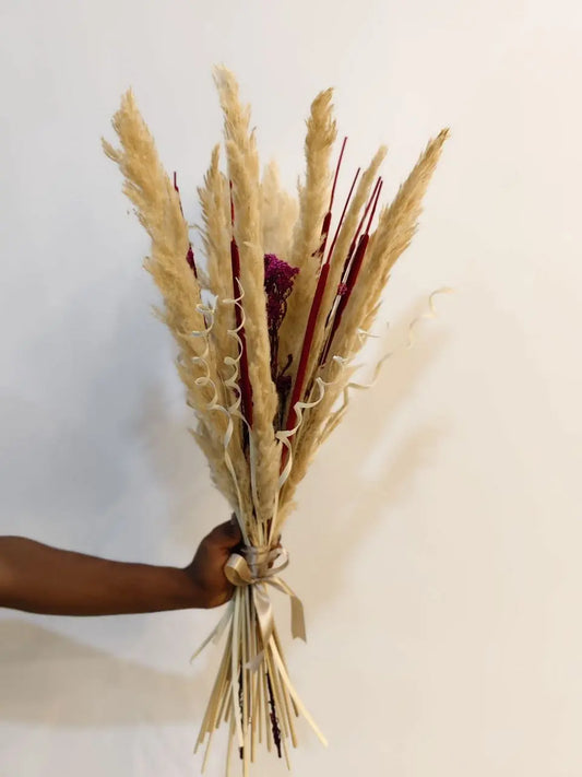 Desert Bloom Luxe – White Pampas, Pink Reed Spadix & Rice Flower in Vase (Table Décor | UAE Delivery) - OnlineGifts