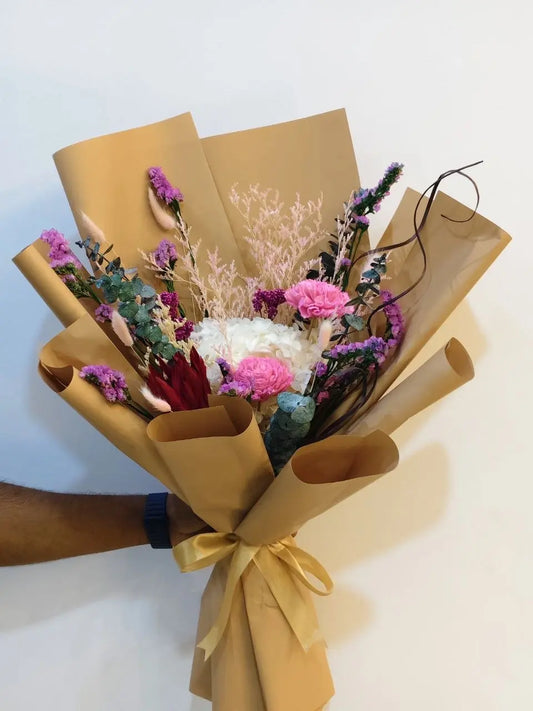 Eternal Blush Dried Flower Arrangement – Sola Carnish, Hydrangea & Eucalyptus (UAE Delivery) - OnlineGifts