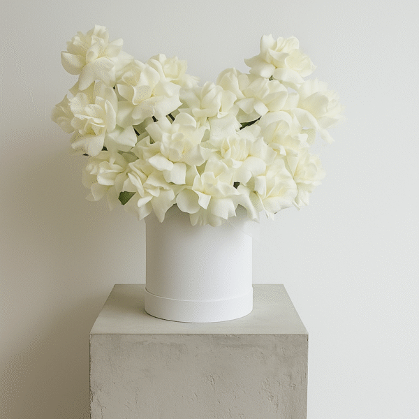 21 White Gardenia Roses Basket | Luxurious Bloomed Roses Arrangement UAE