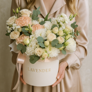 Mixed-Flower-Box-Delivery-Seasonal-Blooms-Matthiola-UAE